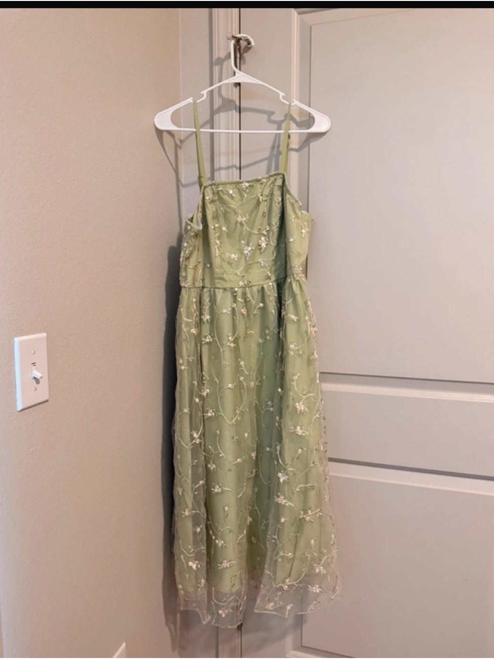 SHEIN Sage Green Floral Embroidered Spaghetti-Strap Midi Dress